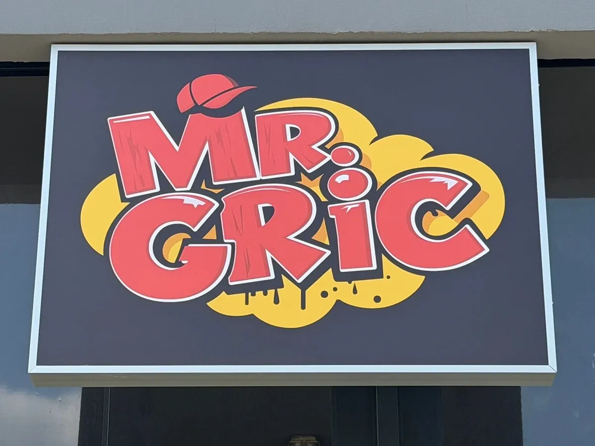 Mr. Gric — brza hrana na Trgu slobode u Zlataru